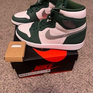 Nike “Gorge Green”